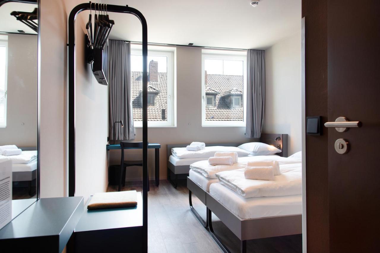Meininger Hotel Bremen Hauptbahnhof Экстерьер фото