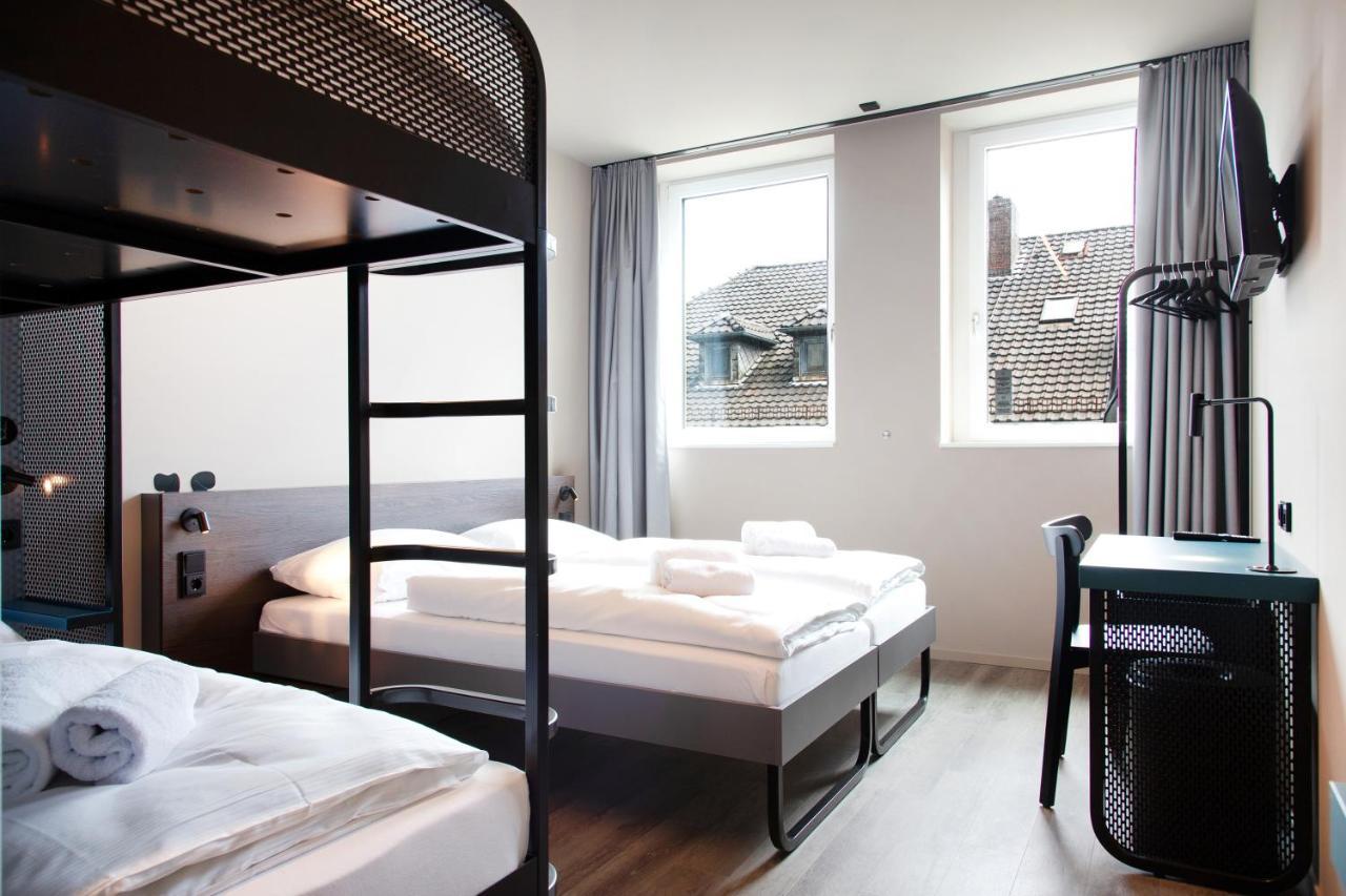 Meininger Hotel Bremen Hauptbahnhof Экстерьер фото